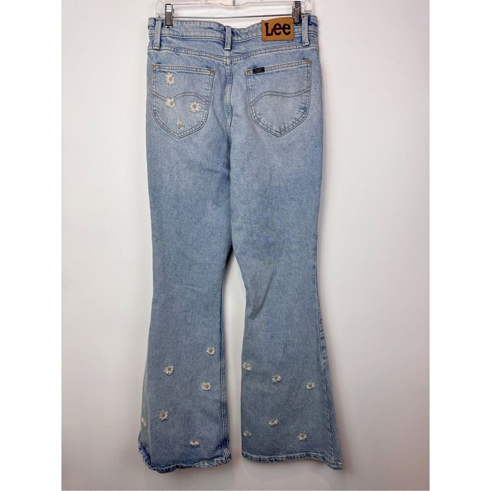 Lee Size 30 Embroidered Wide Flare Leg Jeans Daisy Boho Denim Free People - Picture 6 of 14
